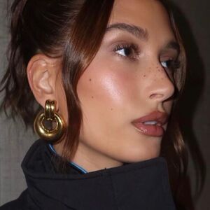 Trendy vintage style earrings A713